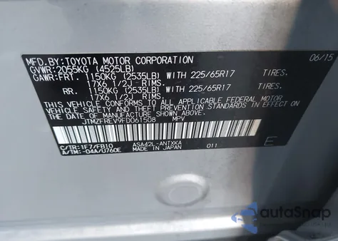 2015 Toyota Rav4 Le z USA, uszkodzony, nr VIN JTMZFREV9FD061508